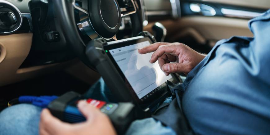 Things To Consider Before Buying a Car Key Programmer – Locksmith Keyless