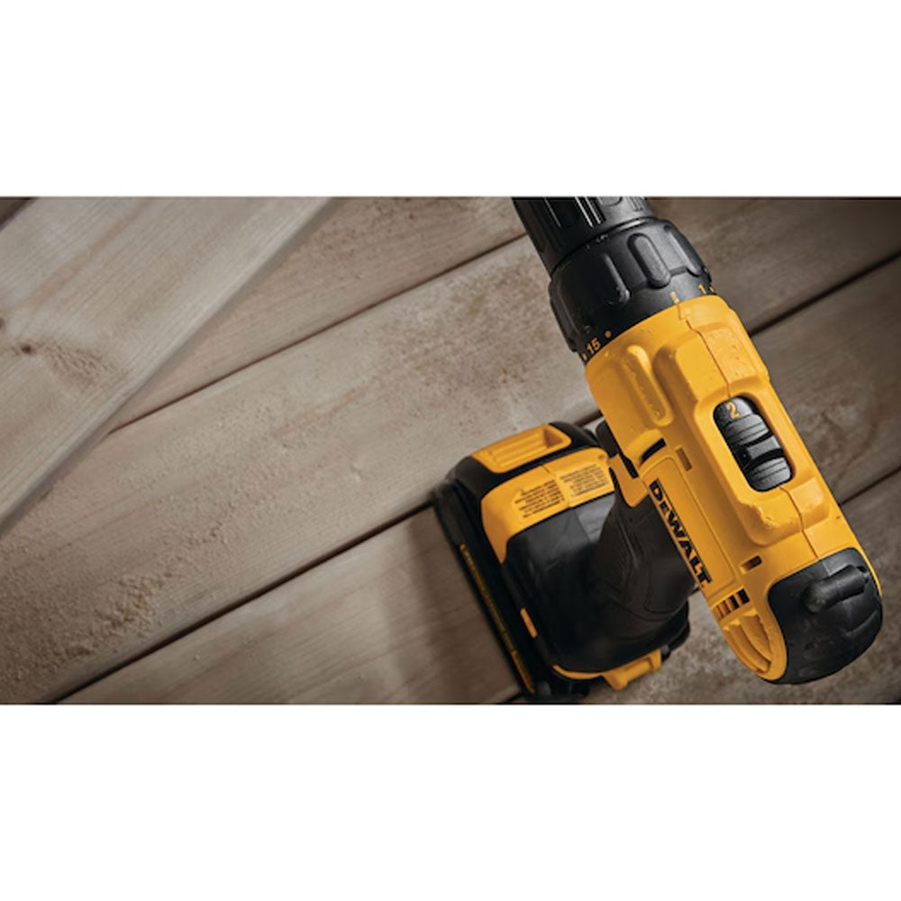 DEWALT - DCD771C2 - Compact Cordless Drill/Driver Kit 20V Max - Two Batteries and Charger Included