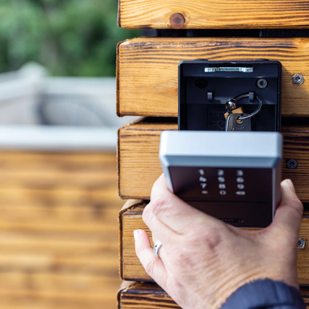 ABUS - 797 - KEYGARAGE One Smart Bluetooth Key Lock Box
