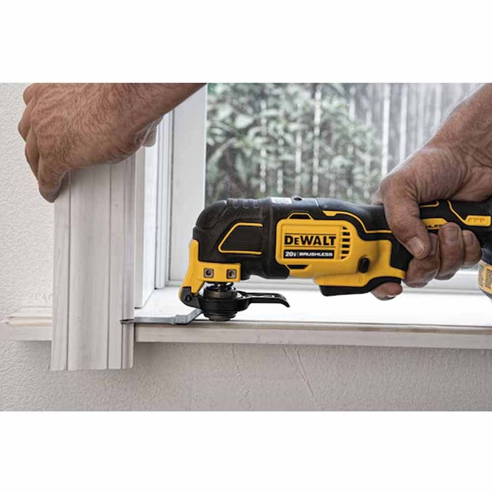 DEWALT - DCS354B - ATOMIC Brushless Cordless Oscillating Multi-Tool 20V MAX (Tool Only)
